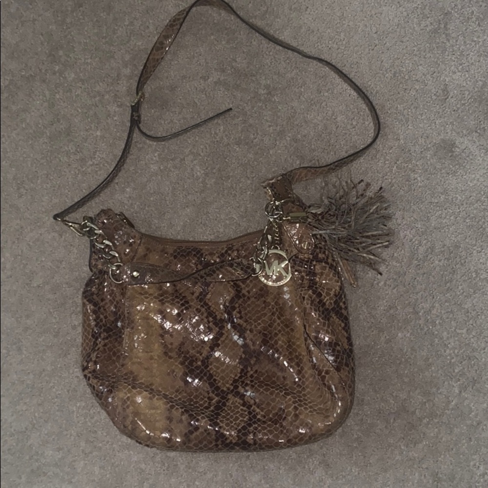 Michael Kors shoulder purse pocketbook